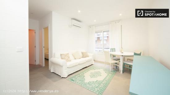 Apartamento de 3 dormitorios en alquiler en Barcelona - BARCELONA