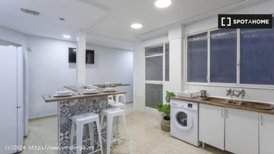 Habitación en piso compartido en valència - VALENCIA