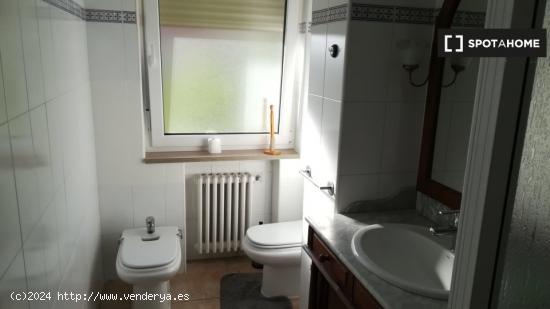 Habitación en piso compartido en Salamanca - SALAMANCA