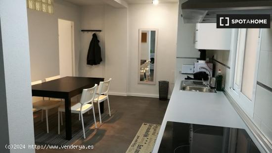 Habitación en piso compartido en Murcia - MURCIA