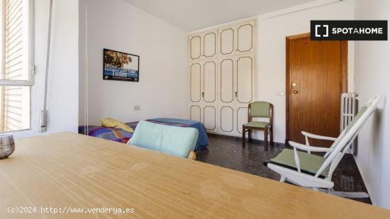 Habitación en piso compartido en Murcia - MURCIA