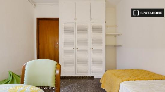 Habitación en piso compartido en Murcia - MURCIA