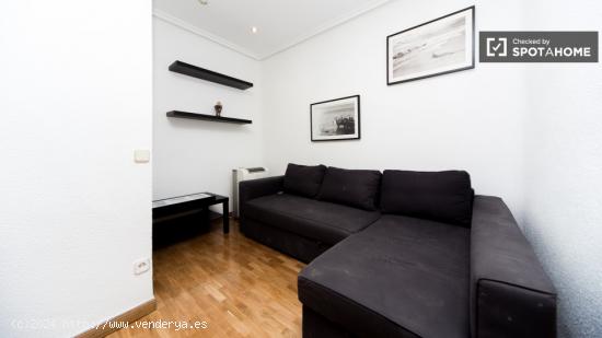 Hermoso apartamento de un dormitorio en Salamanca - MADRID