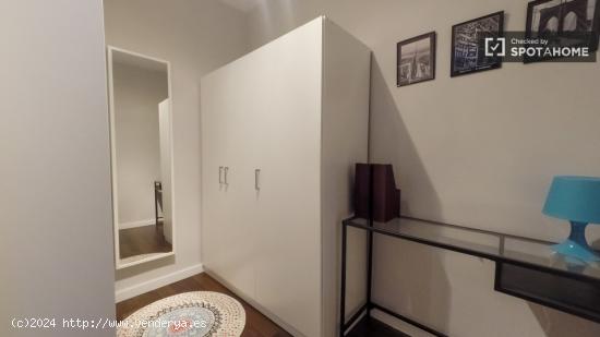 Apartamento moderno con muebles nuevos en el corazón del paraíso inconformista. - MADRID