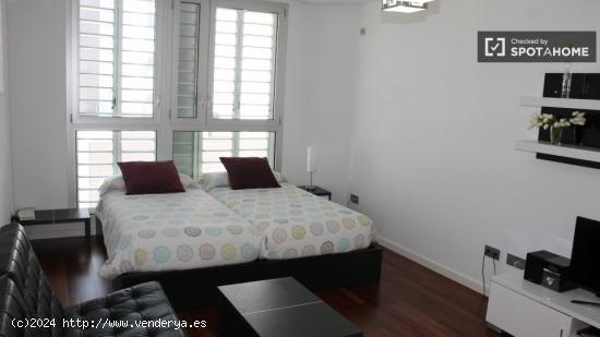 Moderno piso de 1 dormitorio en la Barceloneta, cerca de Born - BARCELONA