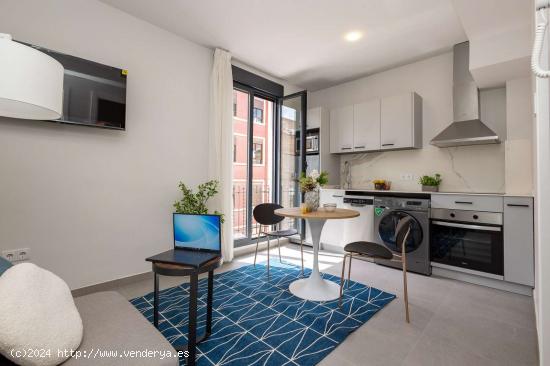  Apartamento entero de 1 dormitorio en València - VALENCIA 