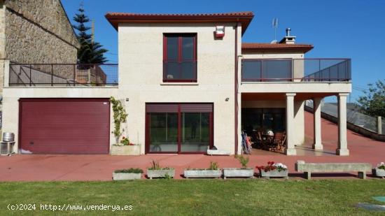 PRECIOSO CHALET EN PIEDRA DENTRO DE LA COMARCA DEL MORRAZO!!!!!!!!! - PONTEVEDRA