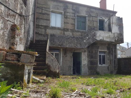 CASA PARA REFORMAR EN AVDA. CAMBADOS - VILAGARCÍA DE AROUSA - PONTEVEDRA