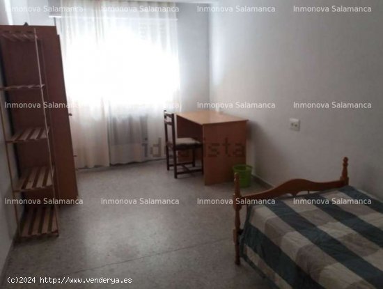 SALAMANCA (Avda. Portugal) 4 d., 1 wc. y 1 aseo.800€. - Salamanca