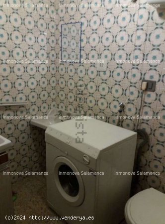 SALAMANCA (Avda. Portugal) 4 d., 1 wc. y 1 aseo.800€. - Salamanca