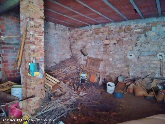 GRAN CASA DE PUEBLO PARA REFORMAR INTEGRAL