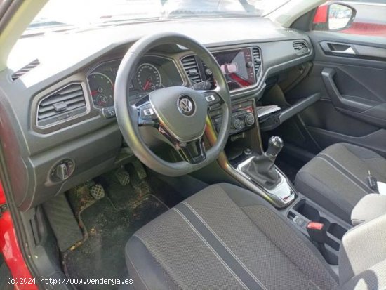 VOLKSWAGEN T-Roc en venta en Pamplona/IruÃ±a (Navarra) - Pamplona/IruÃ±a