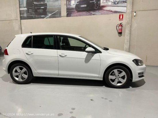 VOLKSWAGEN Golf en venta en AlcalÃ¡ de GuadaÃ­ra (Sevilla) - AlcalÃ¡ de GuadaÃ­ra