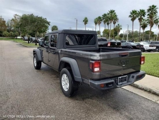 JEEP Otro en venta en BanastÃ¡s (Huesca) - BanastÃ¡s