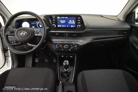 Hyundai i20 1.0 TGDI Klass 100 de 2023 con 13.305 Km por 18.290 EUR. en Murcia