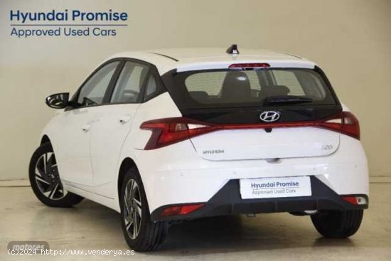 Hyundai i20 1.0 TGDI Klass 100 de 2023 con 10.586 Km por 18.290 EUR. en Murcia