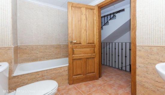 Adosado en venta en  De Cabo Roig, Orihuela, Alicante - ALICANTE