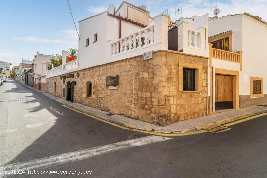 Restaurante en el pueblo Capdepera - BALEARES