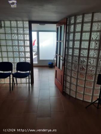 SE VENDE ESTUPENDO LOCAL EN ARCOS DE LA FRONTERA-ZONA COLEGIO SAN FRANCISCO - CADIZ