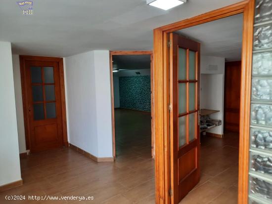 SE VENDE ESTUPENDO LOCAL EN ARCOS DE LA FRONTERA-ZONA COLEGIO SAN FRANCISCO - CADIZ