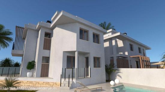 VILLA PAREADA DE NUEVA CONSTRUCCIÓN DE 4 DORMITORIOS  EN LOS ALCAZARES - MURCIA