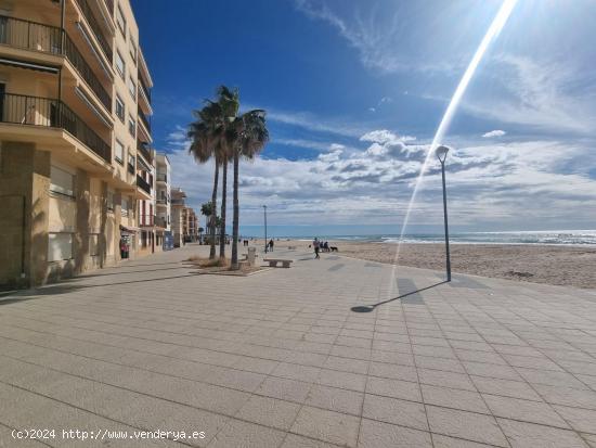 PRIMERA LINEA DE MAR - TARRAGONA