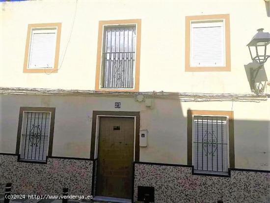  *CASA FINAN100%*PATIO*NEGOCIABLE*SIN GASTOS DE INMOBILIARIA*BUENA ZONA* - SEVILLA 