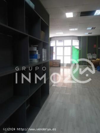 VENDE ESTUPENDO LOCAL COMERCIAL CON MUCHAS POSIBILIDADES DE NEGOCIO - VALENCIA