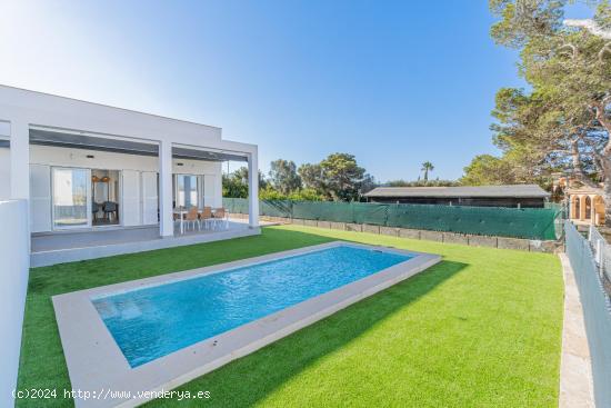 Chalets bungalows con vista al mar en Tolleric - BALEARES