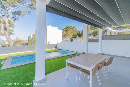 Chalets bungalows con vista al mar en Tolleric - BALEARES