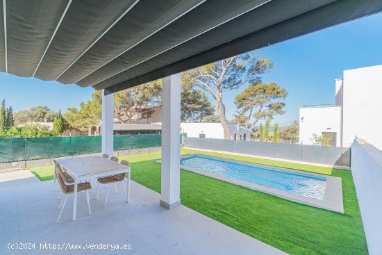 Chalets bungalows con vista al mar en Tolleric - BALEARES