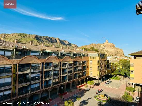 ÁTICO CON DOS TERRAZAS CON VISTAS AL VALLE DEL GUADALENTÍN Y A SIERRA ESPUÑA - MURCIA