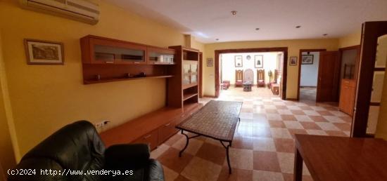 Chalet muy cerca del centro de Puerto Lumbreras - MURCIA