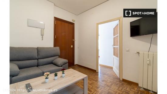 Habitación en piso compartido en madrid. - MADRID