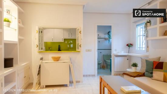 Apartamento de 2 dormitorios en alquiler en Arganzuela, Madrid - MADRID