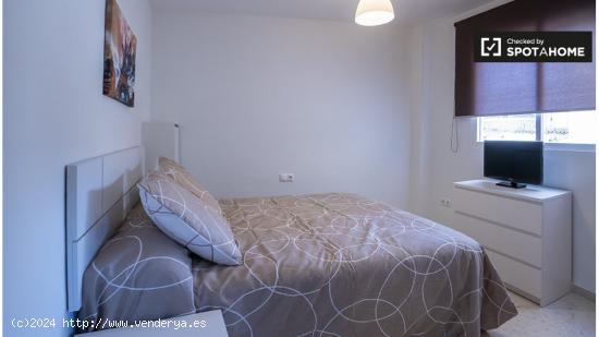 Alquiler de habitaciones en piso de 4 habitaciones para estudiantes en Paterna - VALENCIA