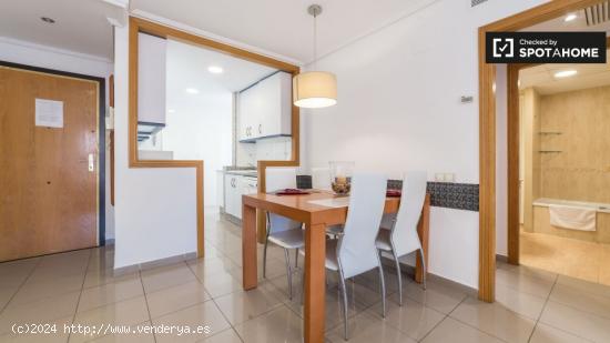 Apartamento de 2 dormitorios con terraza en alquiler, junto a la playa en Alboraya - VALENCIA