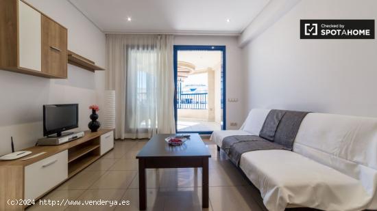 Apartamento de 2 dormitorios con terraza en alquiler, junto a la playa en Alboraya - VALENCIA