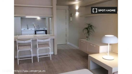 Apartamento de 1 dormitorio en alquiler en Sant Gervasi - BARCELONA