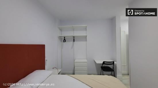 Apartamento de 2 dormitorios en alquiler en Centro - MADRID