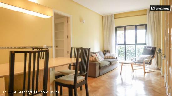 Apartamento de 3 dormitorios en alquiler en Bellas Vistas - MADRID