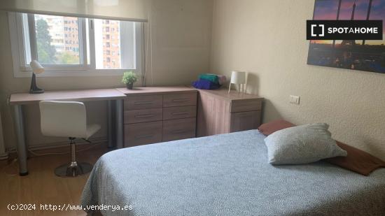 Habitación piso compartido en Valencia - VALENCIA