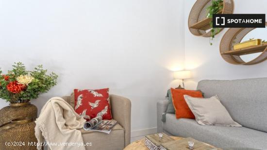 Encantador apartamento de 1 dormitorio en alquiler en el centro de Granada - GRANADA