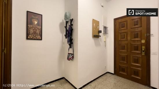 Apartamento de 3 dormitorios en alquiler en L'Hospitalet De Llobregat - BARCELONA