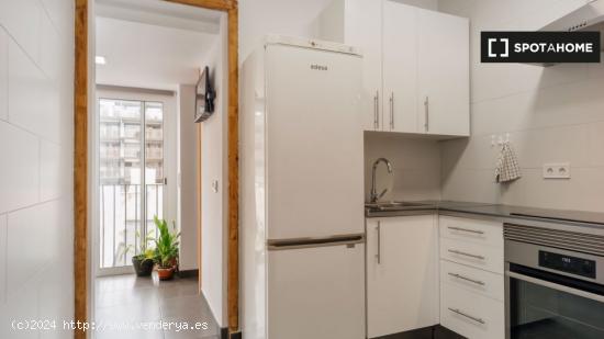 Apartamento de 2 dormitorios en alquiler en La Barceloneta, Barcelona - BARCELONA