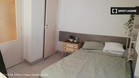 Habitaciones en alquiler en el apartamento de 3 dormitorios en Prenzlauer Berg - VALENCIA