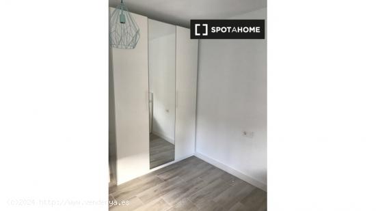 Habitación en piso compartido en valència - VALENCIA