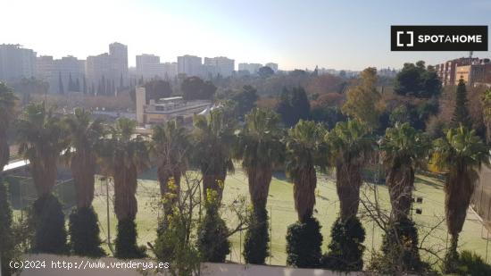 Piso entero de 2 dormitorios en valència. - VALENCIA