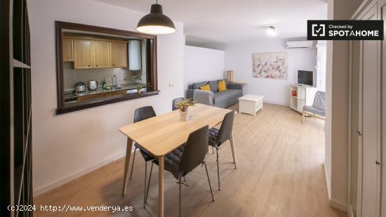 Estudio en alquiler en L'Eixample - VALENCIA