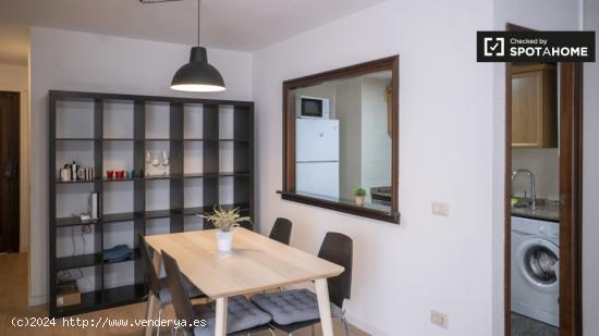 Estudio en alquiler en L'Eixample - VALENCIA